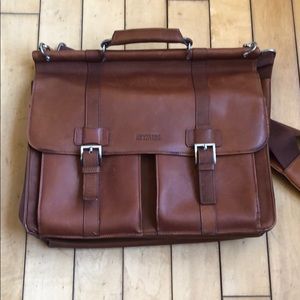 Kenneth Cole leather messenger bag